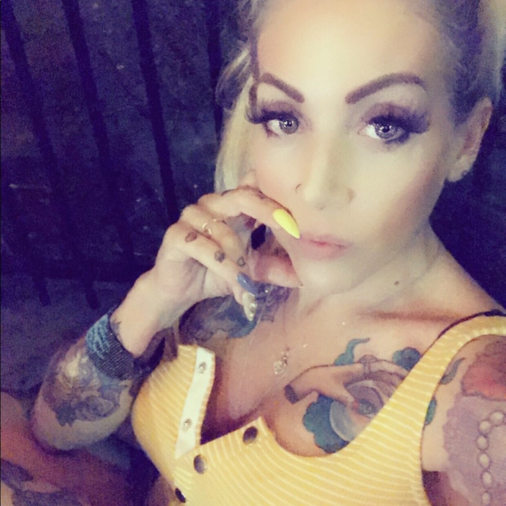 Meet your Posher, Devon